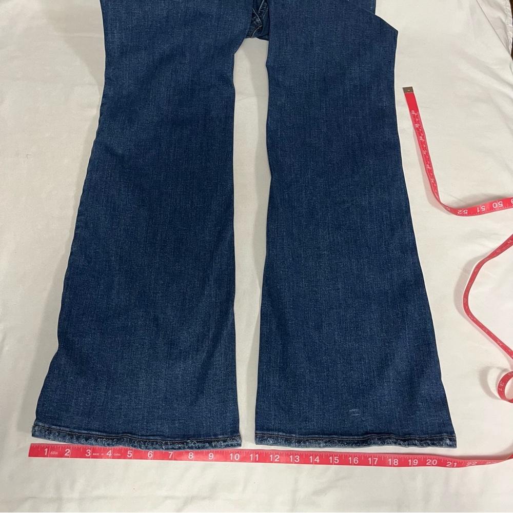 Maurices Classic Blue Women's High Rise Flare Jeans - Picture 4 of 9